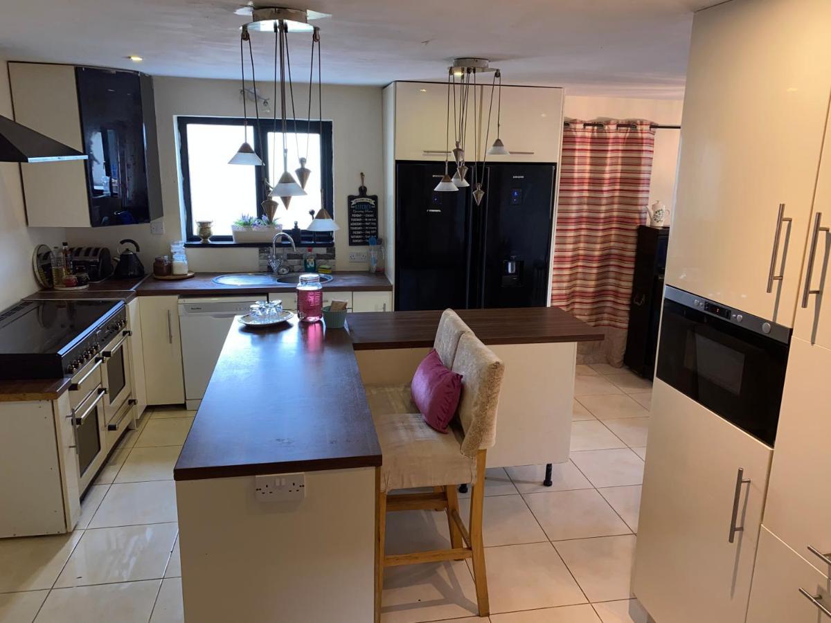 North Lodge Self Contained Guest Accommodations Kilkea Eksteriør bilde